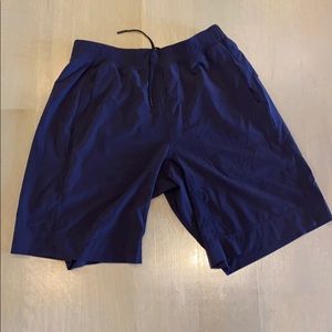 LULULEMON OG CORE SHORTS.